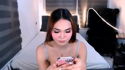 wild lily30 online show from 10.11.25