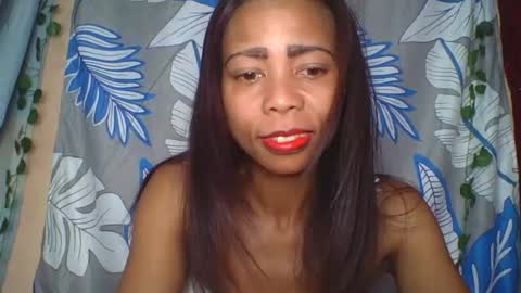 Snapshot of wildah chatting on 06.11.26 wildah online show from 06.11.26