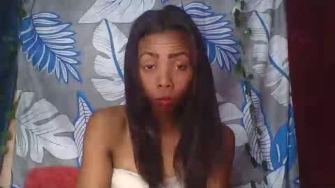 Snapshot of wildah chatting on 06.25.26 wildah online show from 06.25.26