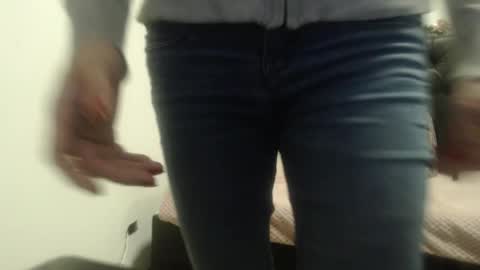 Snapshot of wildbarbie6 chatting on 12.30.24 wildbarbie6 online show from 12.30.24