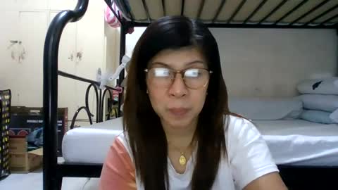 Snapshot of wildbrownchick69 chatting on 07.26.26 WildChick online show from 07.26.26