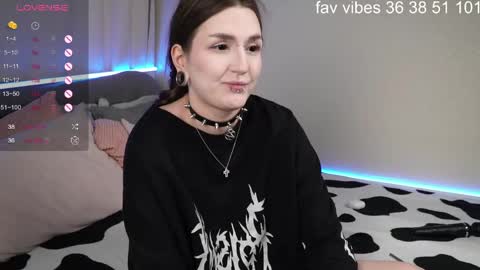 Snapshot of wilder_weinn chatting on 05.02.26 .. alice .. online show from 05.02.26