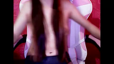 Snapshot of wildhorny_asian chatting on 03.03.25 wildhorny_asian online show from 03.03.25