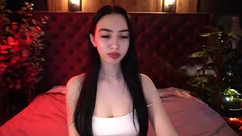 Snapshot of wildkittenx_ chatting on 02.10.26 Alena online show from 02.10.26