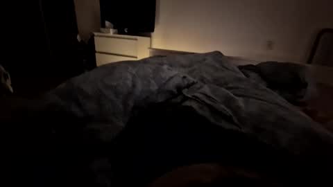 wildmike93 online show from 10.10.25