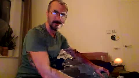 wildnerds online show from 10.30.25