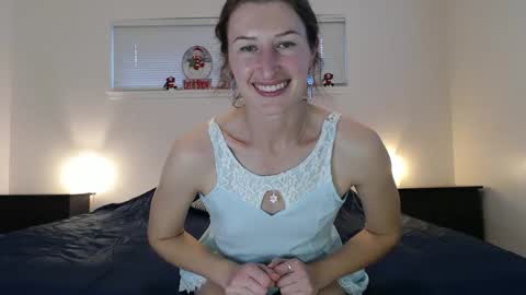 Snapshot of wildrose_l chatting on 01.12.25 WildRose L - check my Pinned tweet if you dont see me online within 5 minutes after Ive sent email notifications online show from 01.12.25