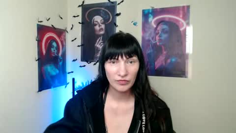 Snapshot of wildsoul8 chatting on 02.10.26 Rosalinda online show from 02.10.26