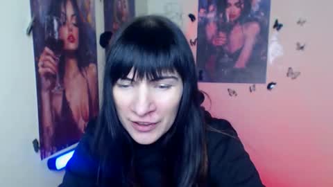 Snapshot of wildsoul8 chatting on 02.19.26 Rosalinda online show from 02.19.26