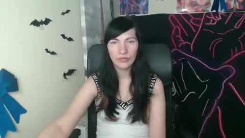 Snapshot of wildsoul8 chatting on 04.24.26 Rosalinda online show from 04.24.26
