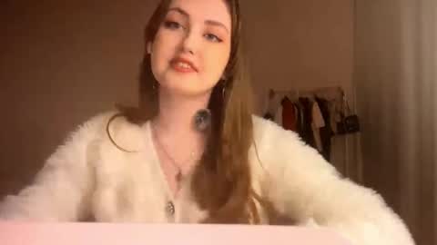 Kate online show from 10.19.25