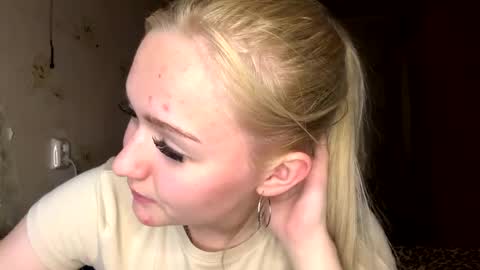 Snapshot of willettealfiero chatting on 04.20.26 Sophia online show from 04.20.26
