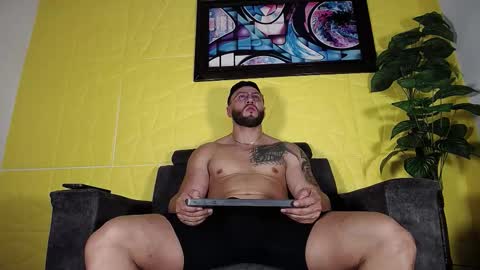 Snapshot of william_parra55 chatting on 02.07.26 William Parra online show from 02.07.26