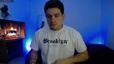 Snapshot of william_steel_ chatting on 04.23.26 William Steel online show from 04.23.26