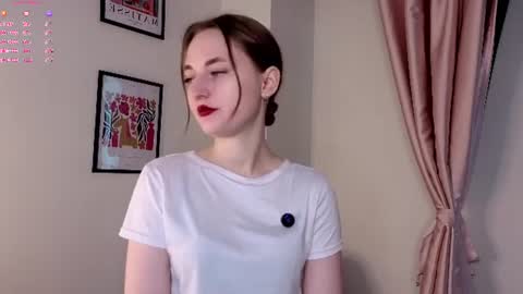 Snapshot of williapabey chatting on 06.12.26 Sarah online show from 06.12.26