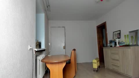 Wilhelmina better Willy online show from 09.17.25