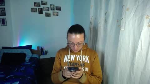 Snapshot of willmonkey chatting on 02.09.26 willmonkey online show from 02.09.26