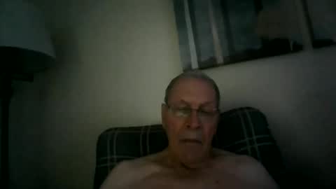 Snapshot of willnedoher chatting on 04.27.26 Willhedoher online show from 04.27.26