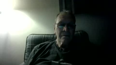Snapshot of willnedoher chatting on 05.05.26 Willhedoher online show from 05.05.26