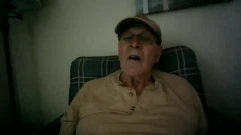 Snapshot of willnedoher chatting on 05.14.26 Willhedoher online show from 05.14.26
