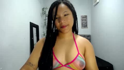 Snapshot of willowsweett chatting on 06.15.26 WIllow online show from 06.15.26