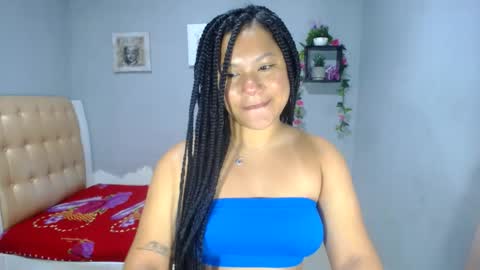 Snapshot of willowsweett chatting on 07.27.26 WIllow online show from 07.27.26