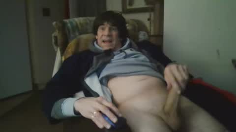 Snapshot of willtie26 chatting on 02.04.25 willtie26 online show from 02.04.25