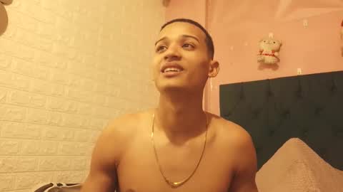 Snapshot of willytal2025 chatting on 12.19.25 willytal2025 online show from 12.19.25