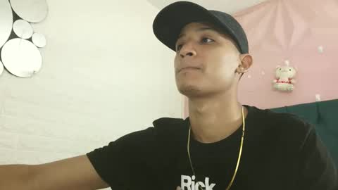 Snapshot of willytal2025 chatting on 12.22.25 willytal2025 online show from 12.22.25