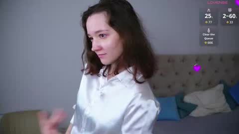 for u Alise online show from 10.19.25