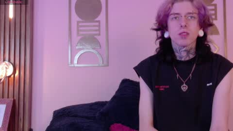 Snapshot of winchester_hanna chatting on 05.12.26 Winchester Hanna online show from 05.12.26