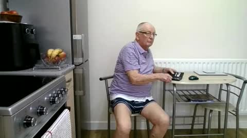 Snapshot of windy19391a chatting on 02.10.26 windy19391a online show from 02.10.26