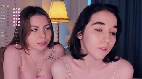 Snapshot of wine_on_lips chatting on 12.23.24 Amalia and Mia online show from 12.23.24