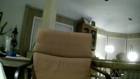 Snapshot of winedog2020 chatting on 05.29.26 Gundja Man online show from 05.29.26