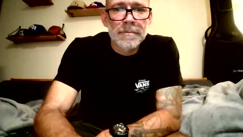 Snapshot of wingnutt765733 chatting on 02.14.26 wingnutt765733 online show from 02.14.26