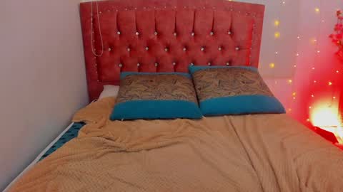 Wini Fer online show from 12.18.24