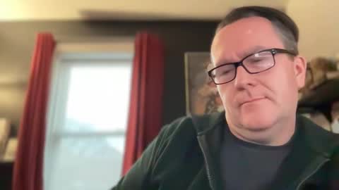 Snapshot of wintyr chatting on 01.17.25 wintyr online show from 01.17.25