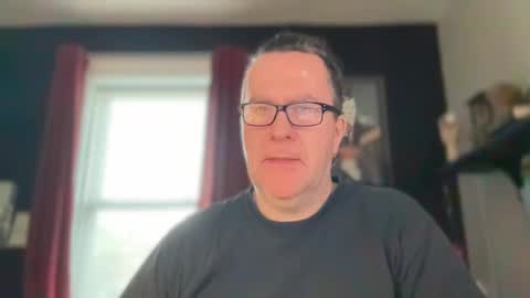 Snapshot of wintyr chatting on 01.20.25 wintyr online show from 01.20.25