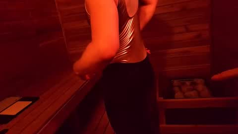 KiwiFruit89 online show from 02.25.26