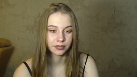 Snapshot of wira_witch chatting on 02.17.25 wira_witch online show from 02.17.25