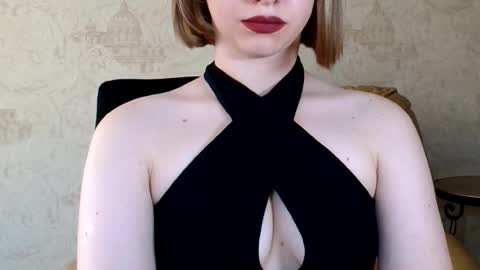 Snapshot of wira_witch chatting on 09.10.25 wira_witch online show from 09.10.25
