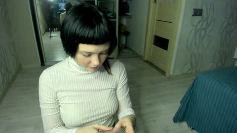 Snapshot of witches_curves chatting on 12.08.24 Nemo online show from 12.08.24