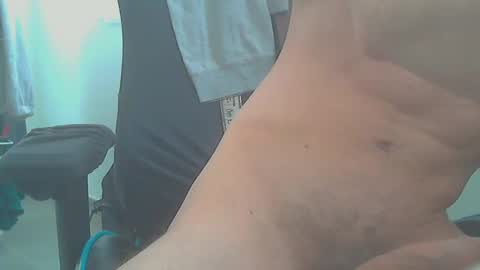 Snapshot of wiwi743 chatting on 02.14.25 wiwi743 online show from 02.14.25