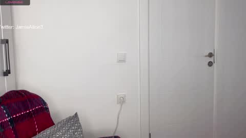 Snapshot of wlademarbergs chatting on 03.09.25 Wlademar online show from 03.09.25