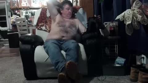 Snapshot of wldlife chatting on 10.06.25 wldlife online show from 10.06.25