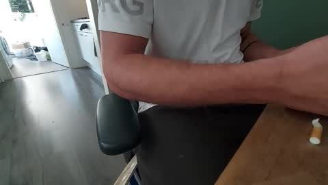 wnhz27 online show from 09.28.25