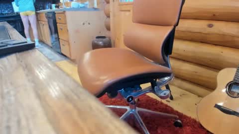 Snapshot of wobbleon chatting on 12.25.24 Gobbleon online show from 12.25.24