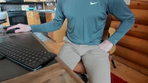 Snapshot of wobbleon chatting on 01.07.25 Gobbleon online show from 01.07.25