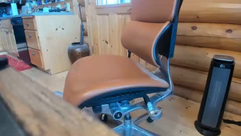 Snapshot of wobbleon chatting on 02.03.25 Gobbleon online show from 02.03.25