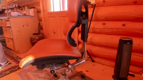 Snapshot of wobbleon chatting on 03.05.25 Gobbleon online show from 03.05.25